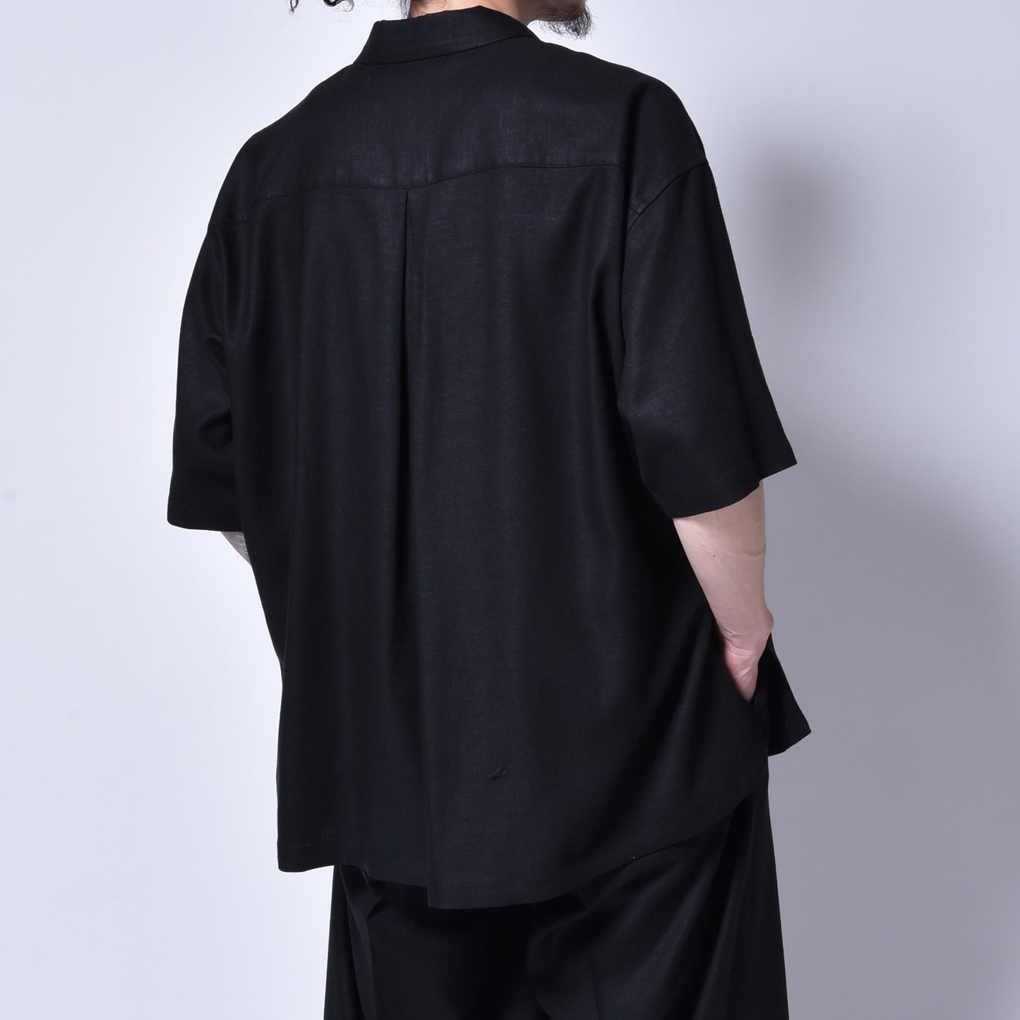 rin / Fri Front S/S Shirt BK