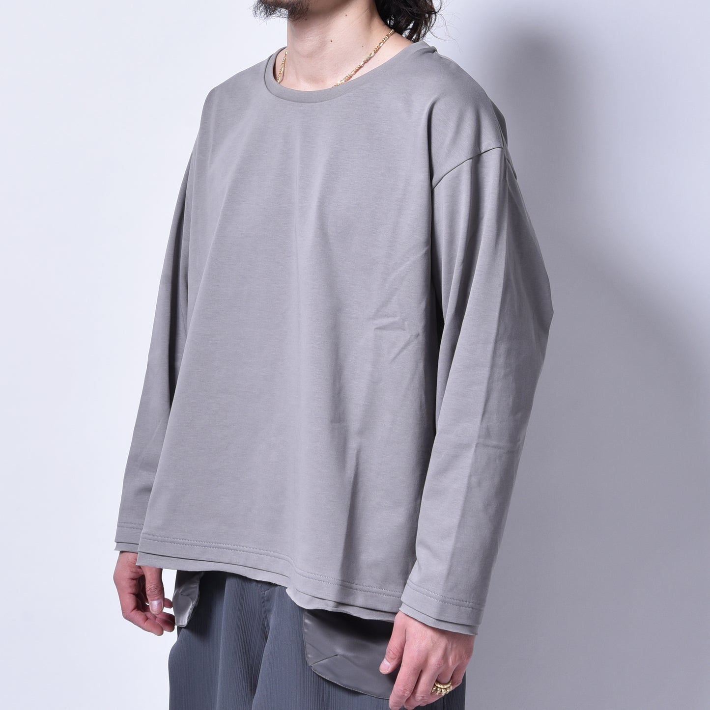 rin / Loose Neck Long Sleeve Tee GREY