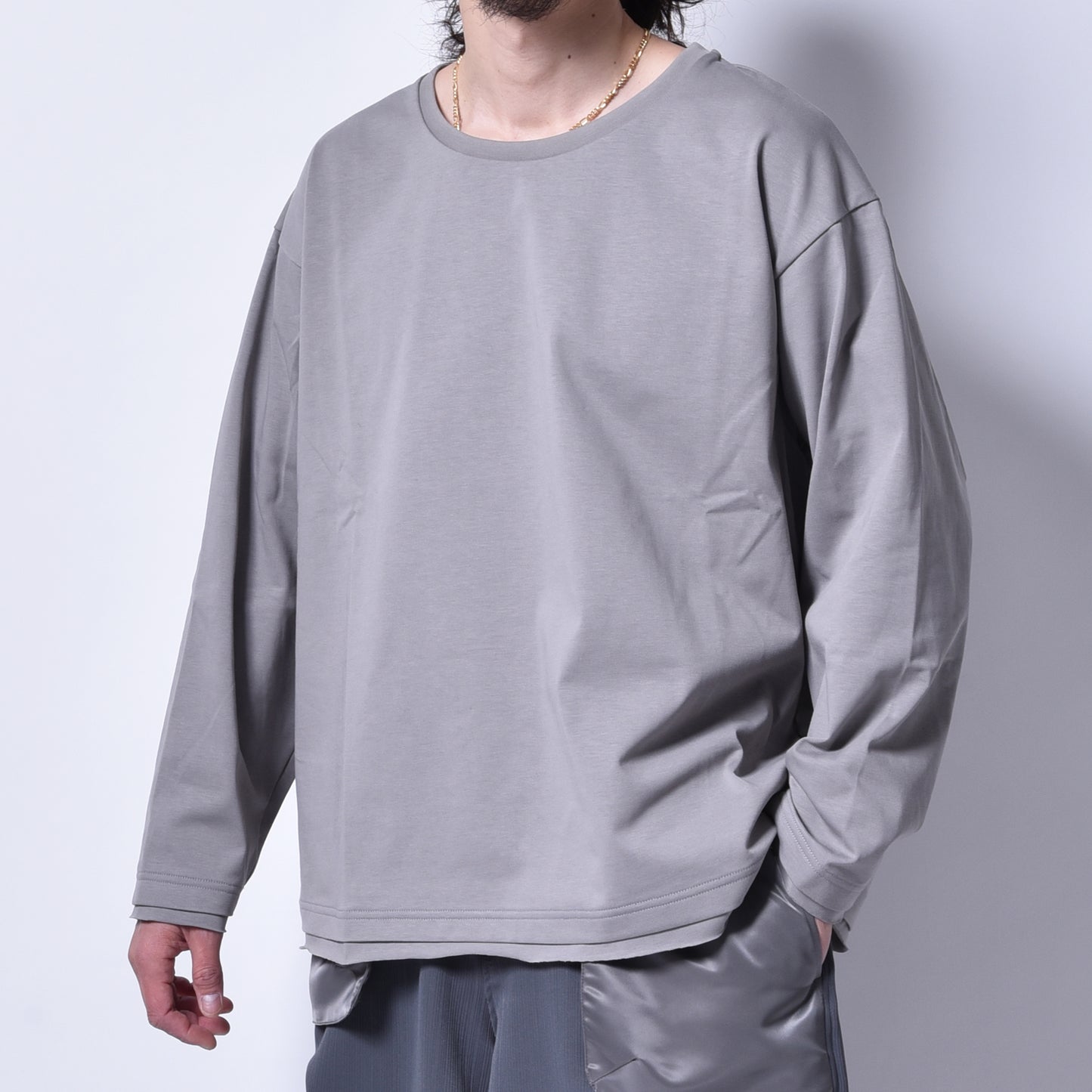 rin / Loose Neck Long Sleeve Tee GREY