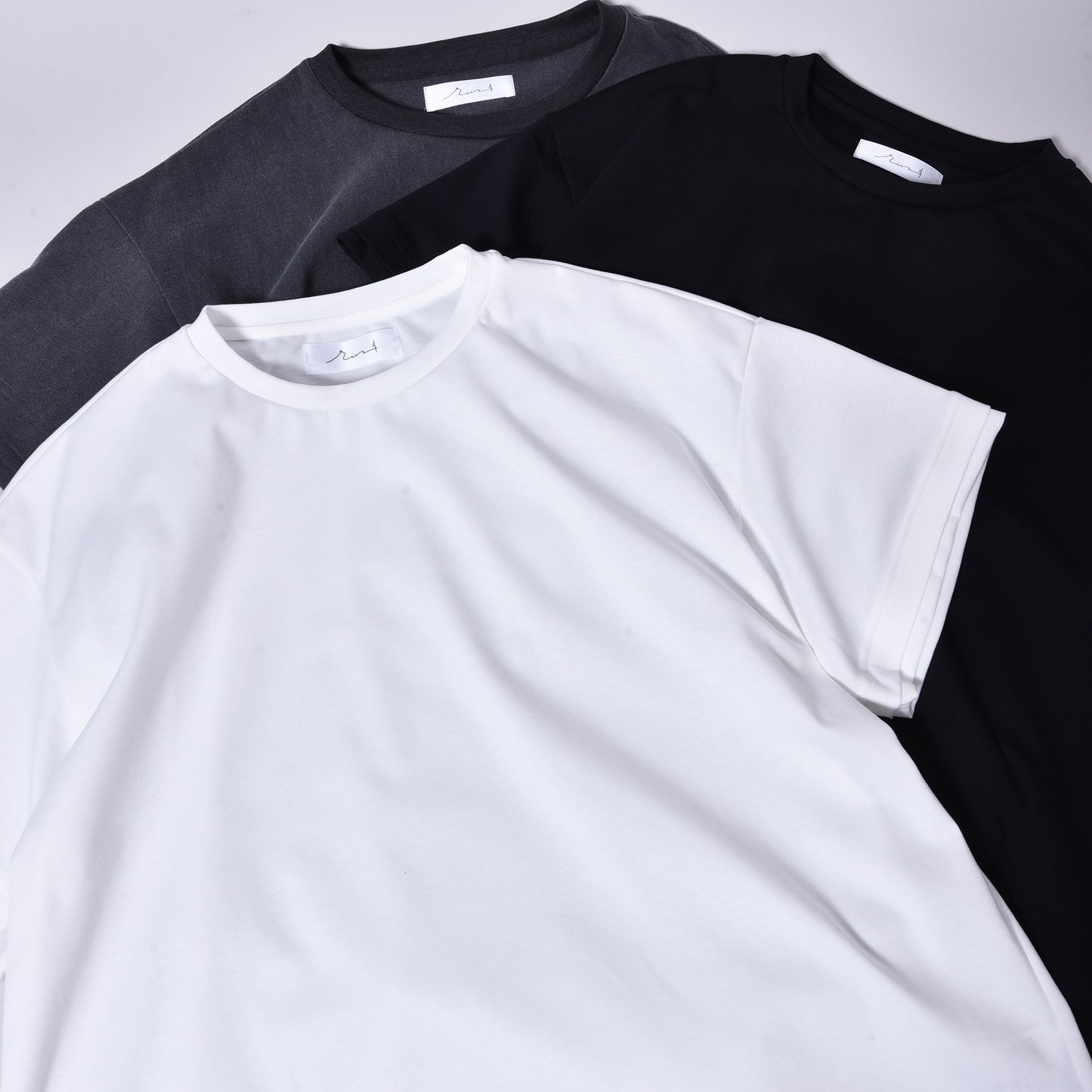 rin / Heavy Basic S/S Tee BK