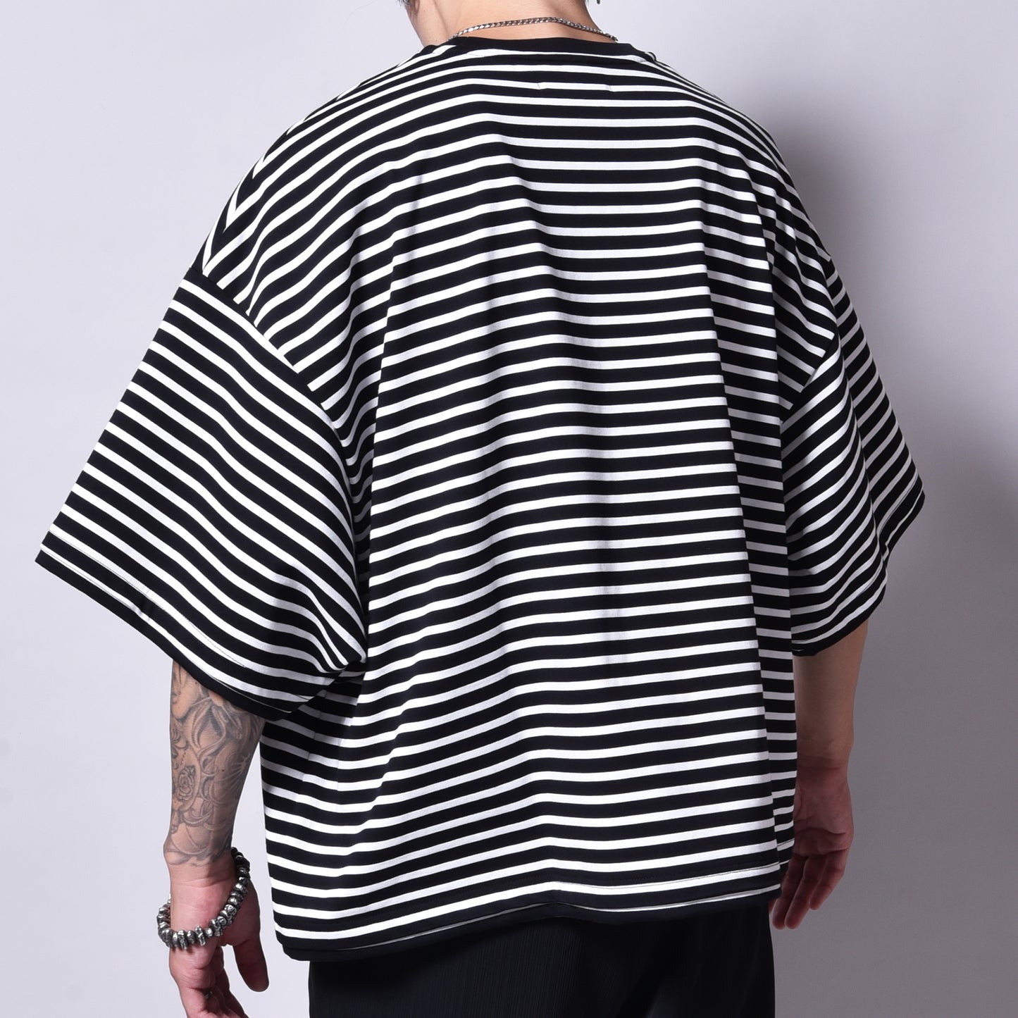 rin / Dolman Short S/S Tee BK WH