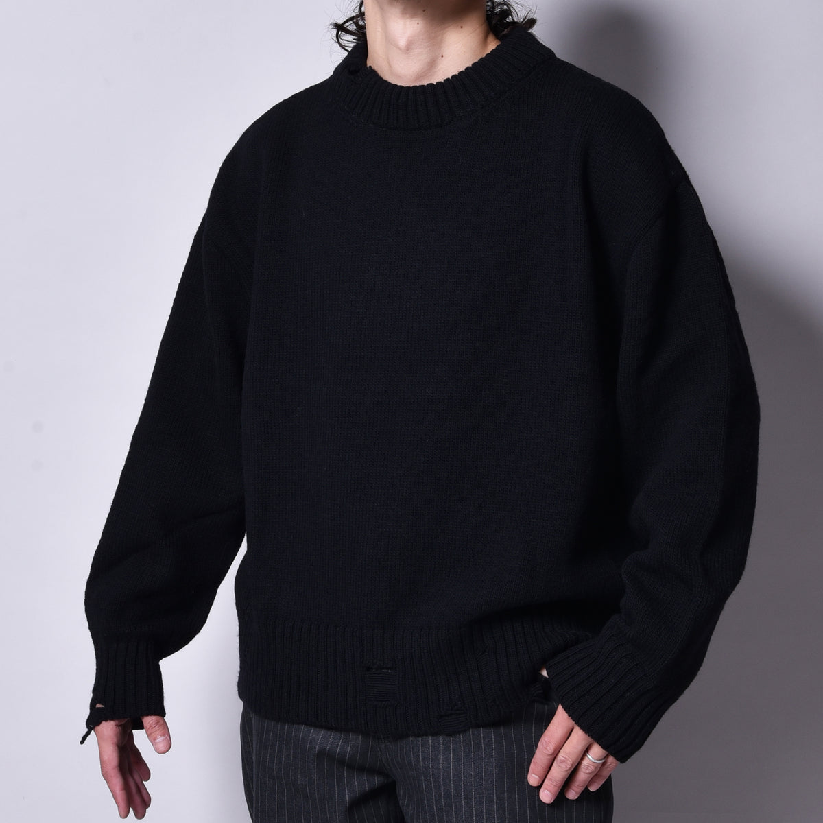 rin / Wool Damage Short Wide Knit BK