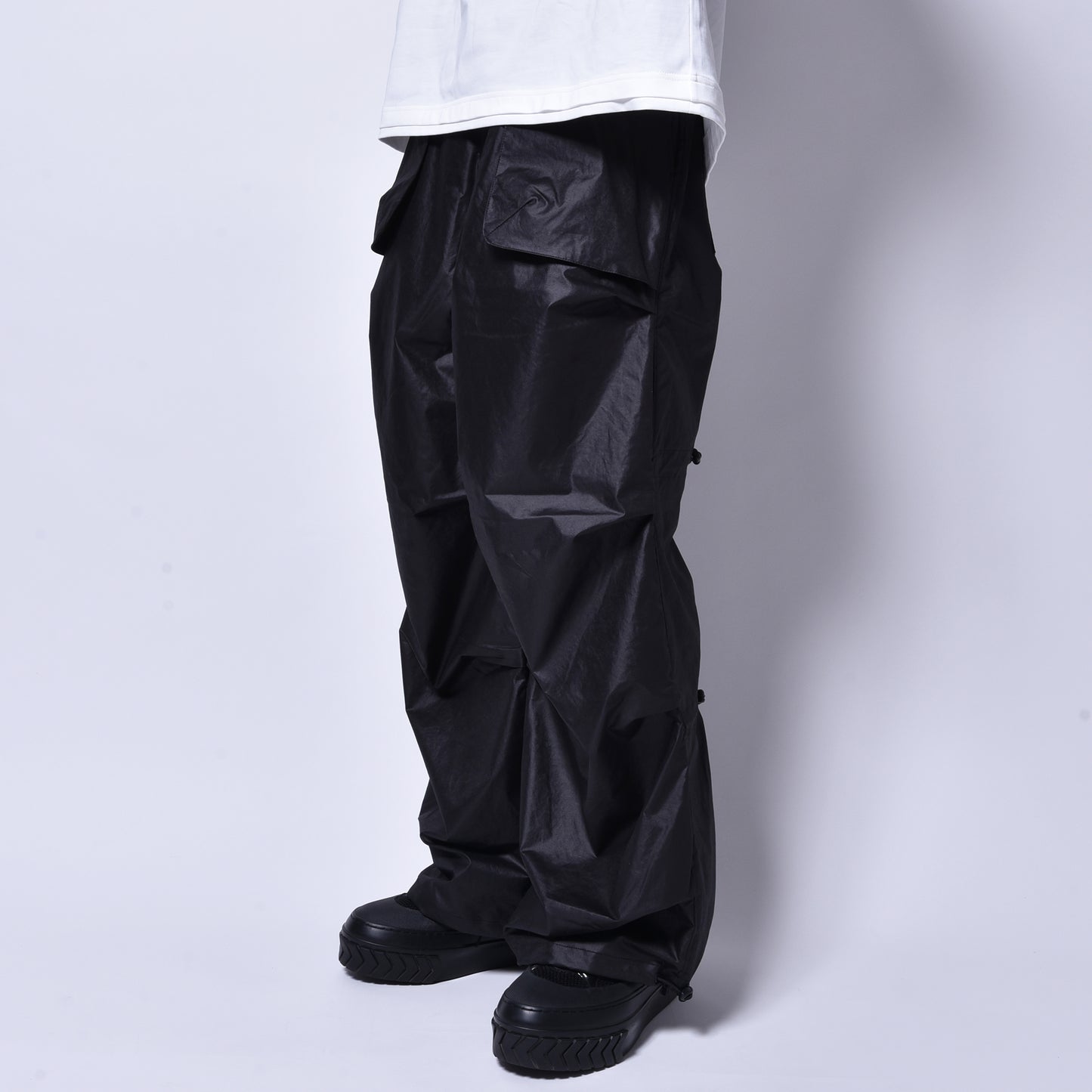 rin / Teck Tuck Wide Pants BK