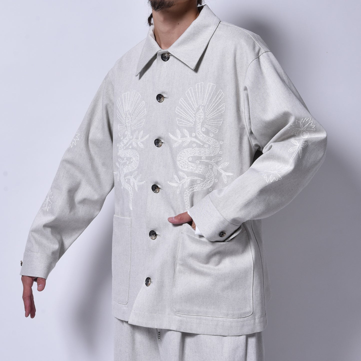 rin / Embroidery Car Coat Jacket WHBK