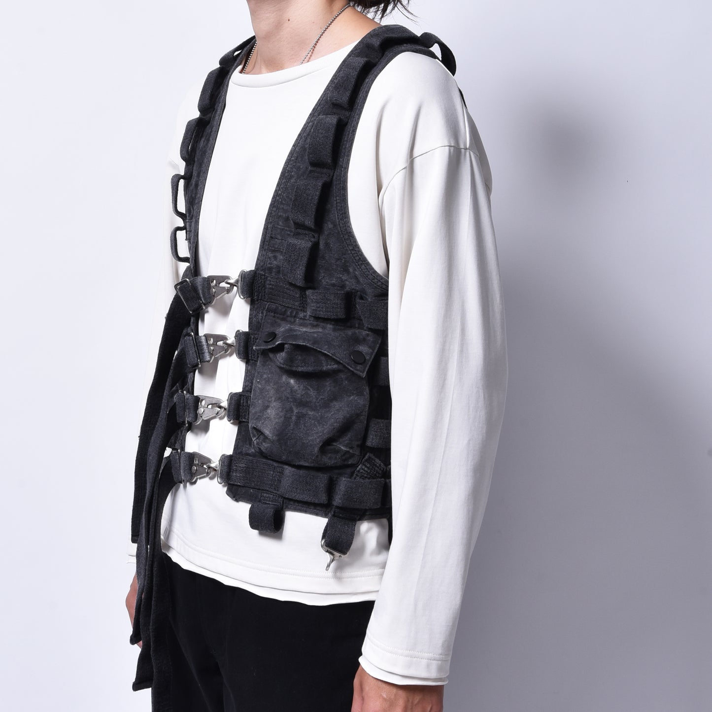 MARCEL EVERETTE / UTILITY SUSPENSION VEST SMOKE