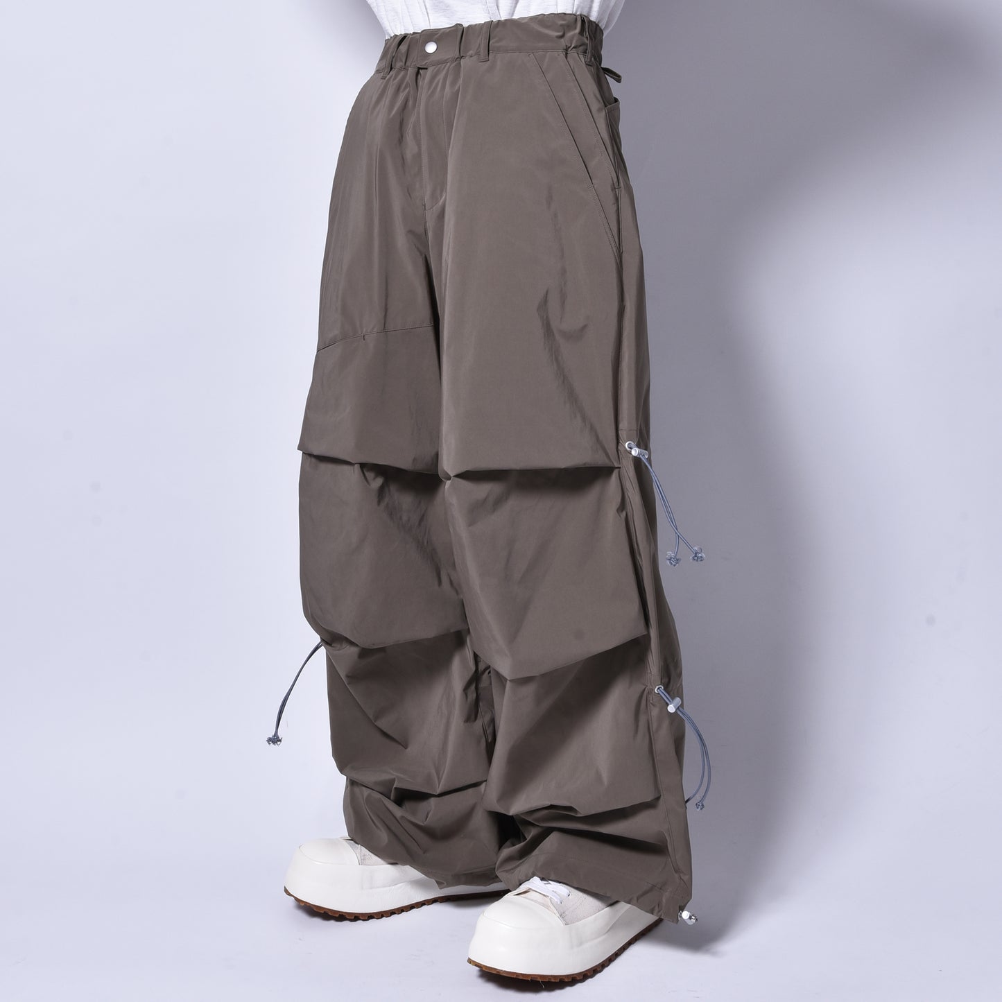 rin / Code Tuck Shaka Pants KHAKI
