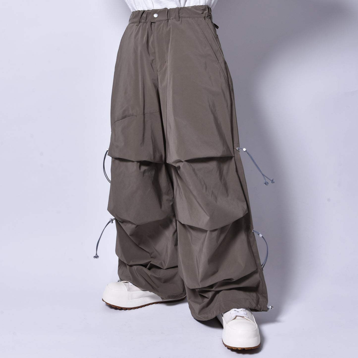 rin / Code Tuck Shaka Pants KHAKI