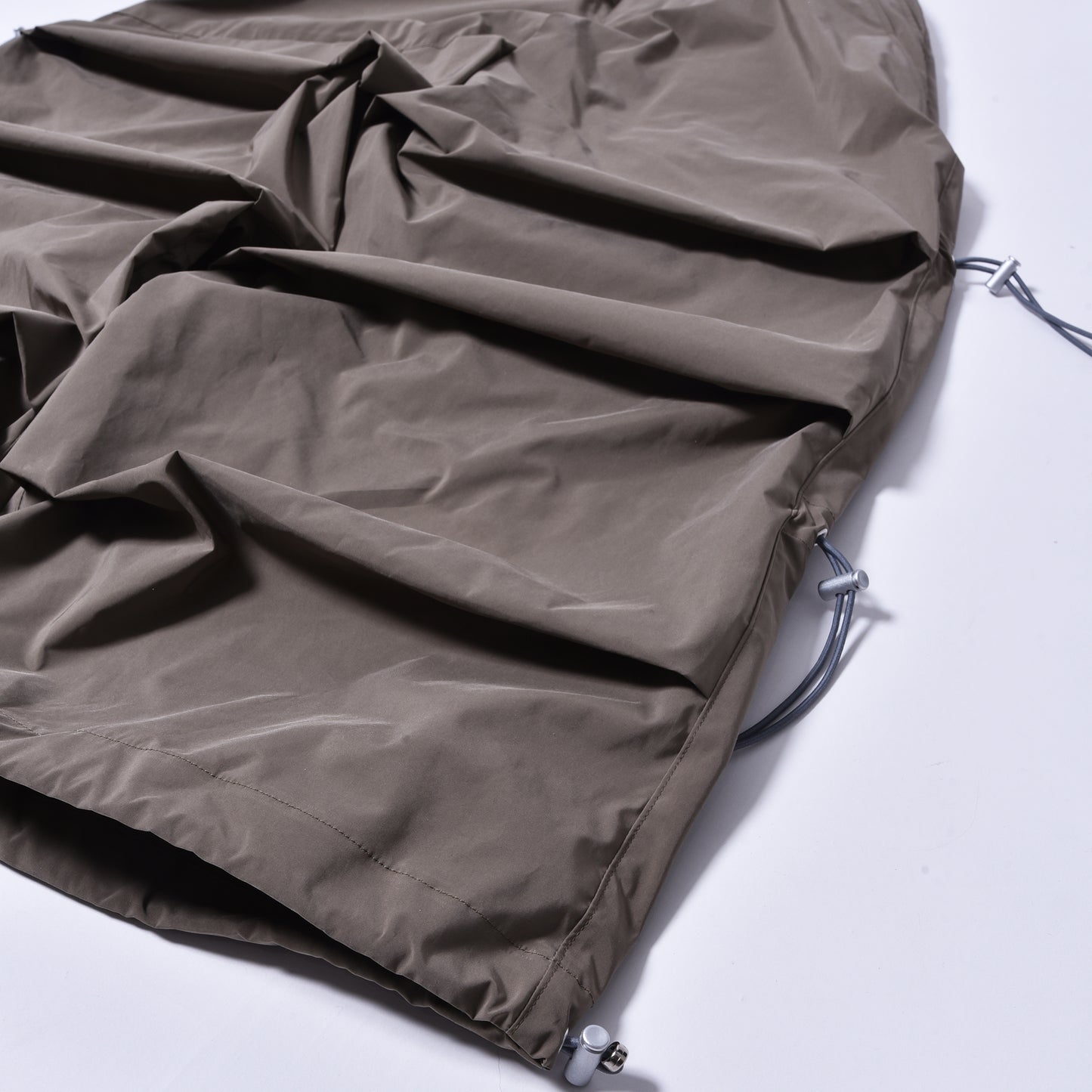 rin / Code Tuck Shaka Pants KHAKI