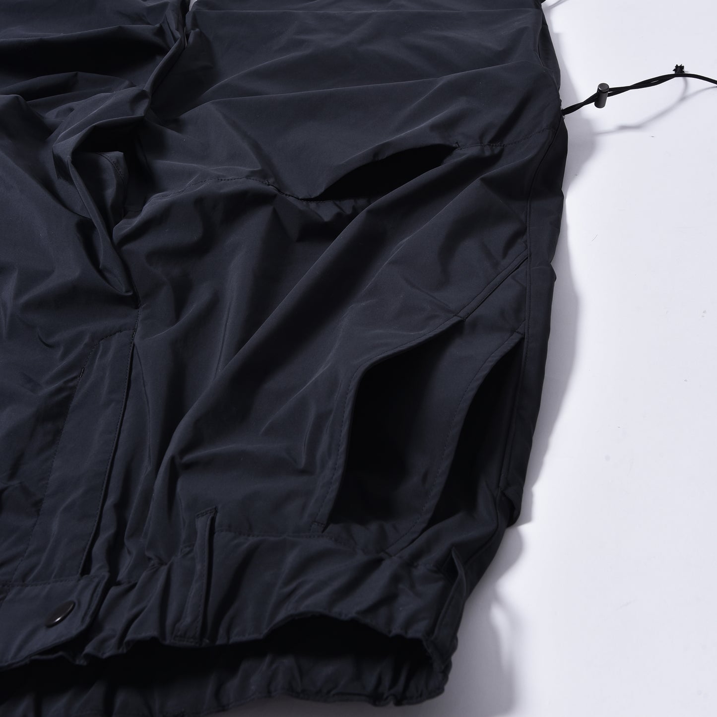 rin / Code Tuck Shaka Pants BK