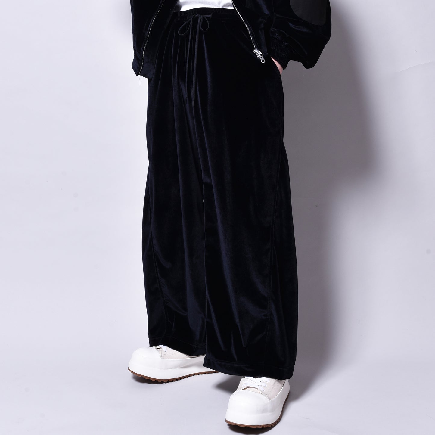 rin / Velvet Archi Wide Pants BK