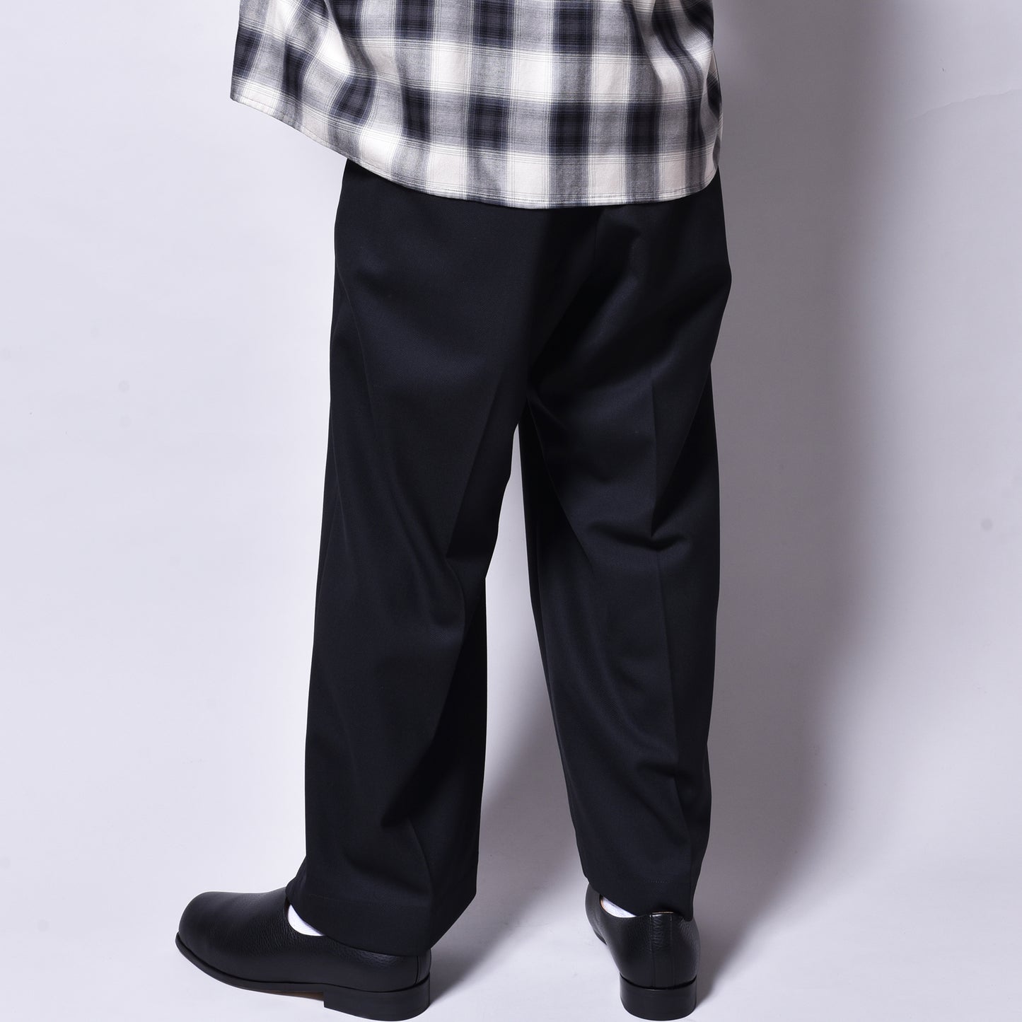 rin / Classic 3Tuck Slacks Pants BK