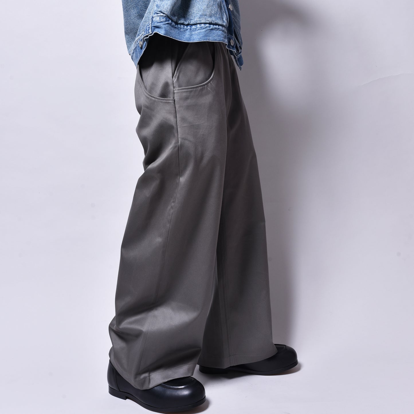 rin / Arch Chino Pants GREY