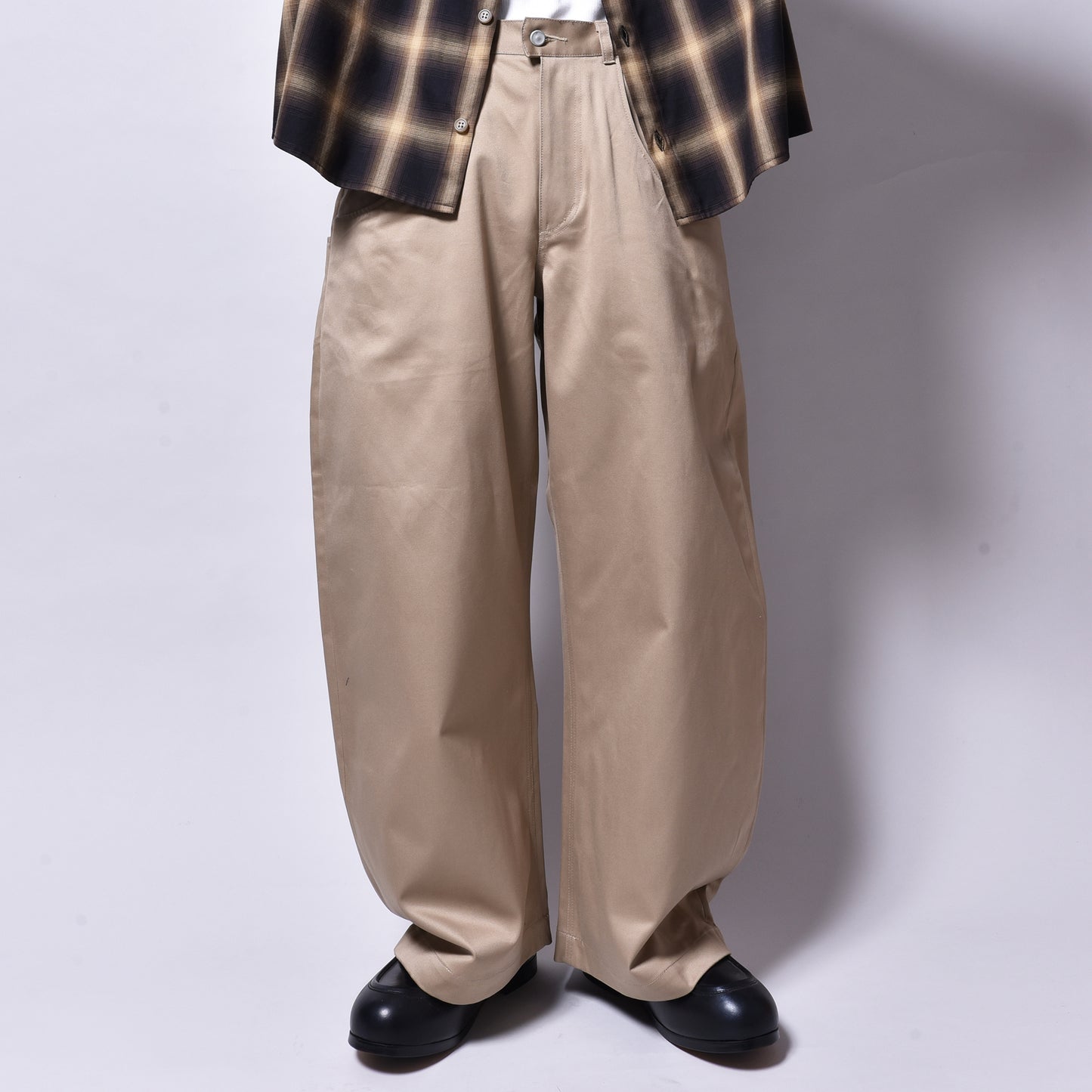 rin / Arch Chino Pants BEI