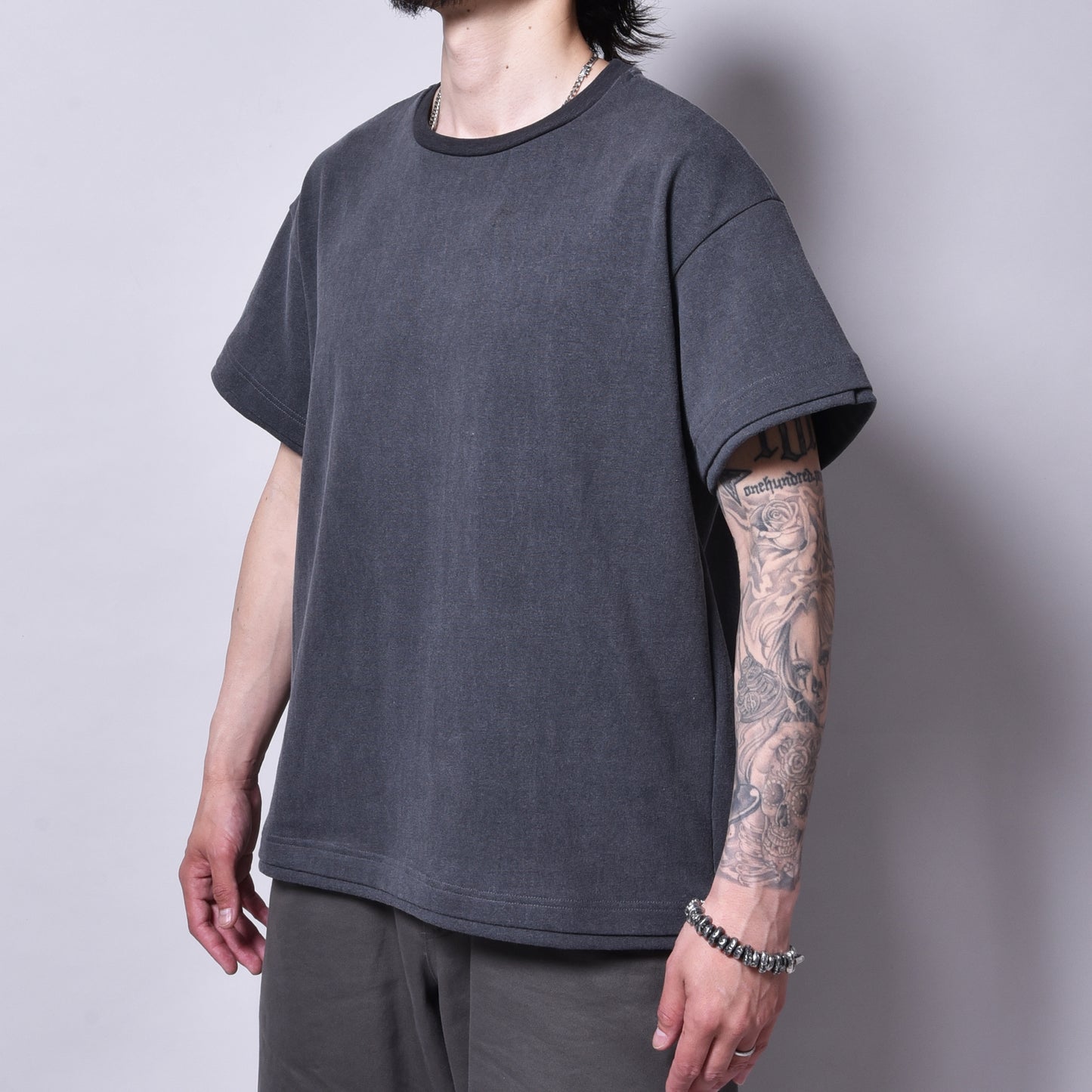 rin / Heavy Basic S/S Tee SUMI