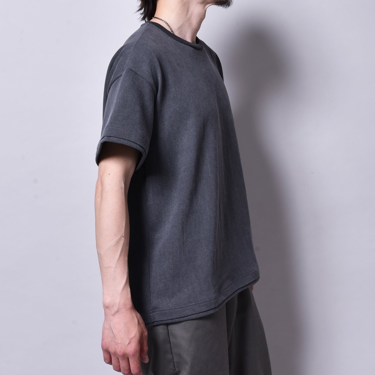 rin / Heavy Basic S/S Tee SUMI