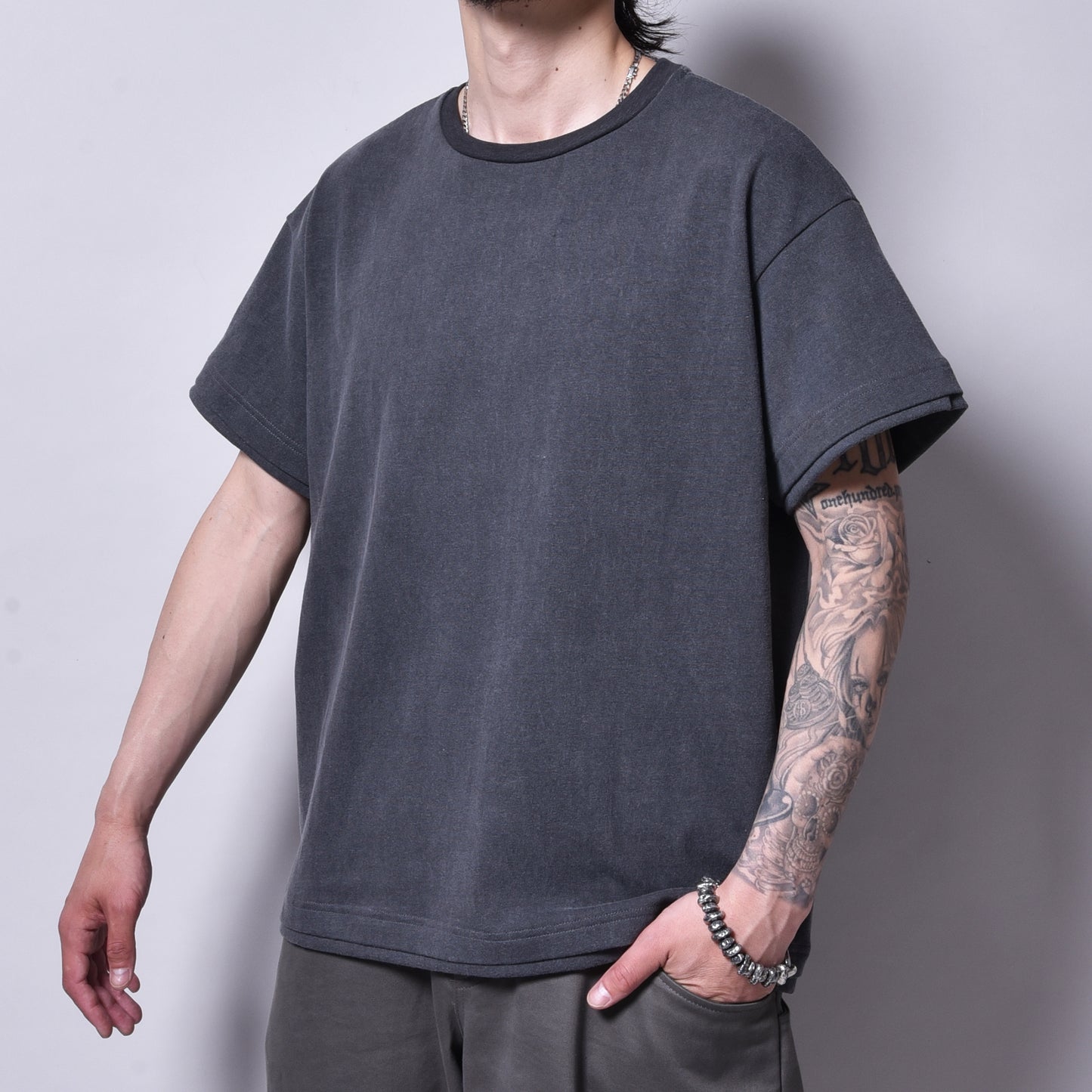 rin / Heavy Basic S/S Tee SUMI