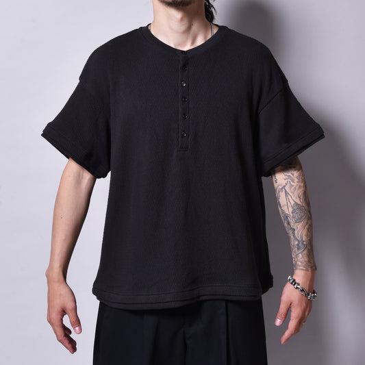 rin / Honeycomb Henry S/S Tee BK