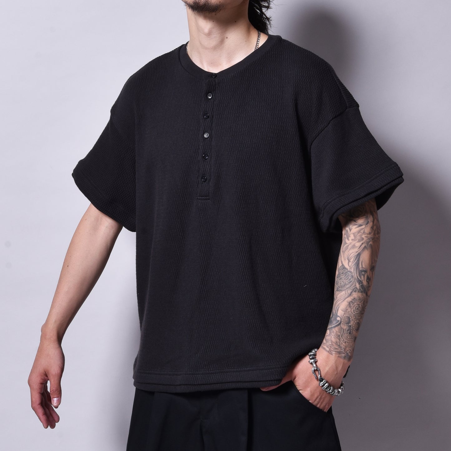 rin / Honeycomb Henry S/S Tee BK