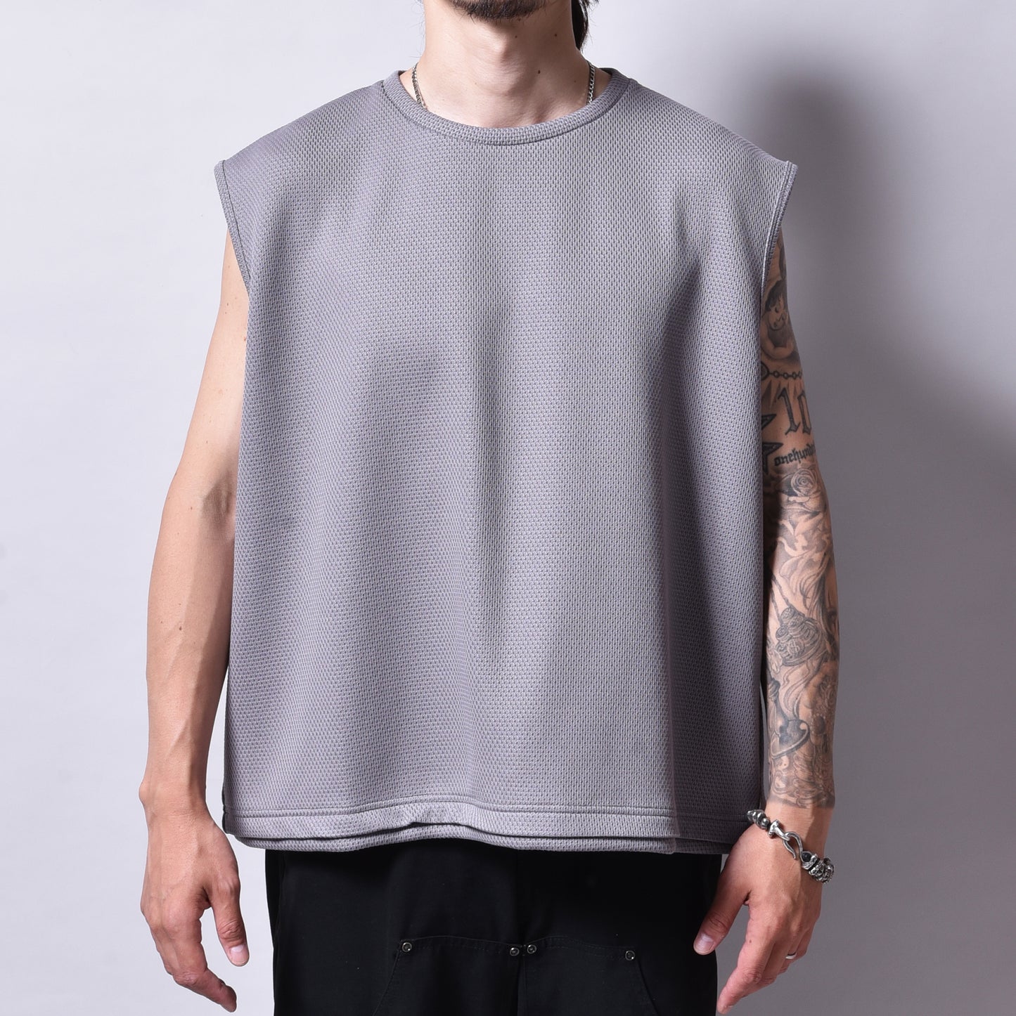 rin / Mesh No Sleeve Tee GREY