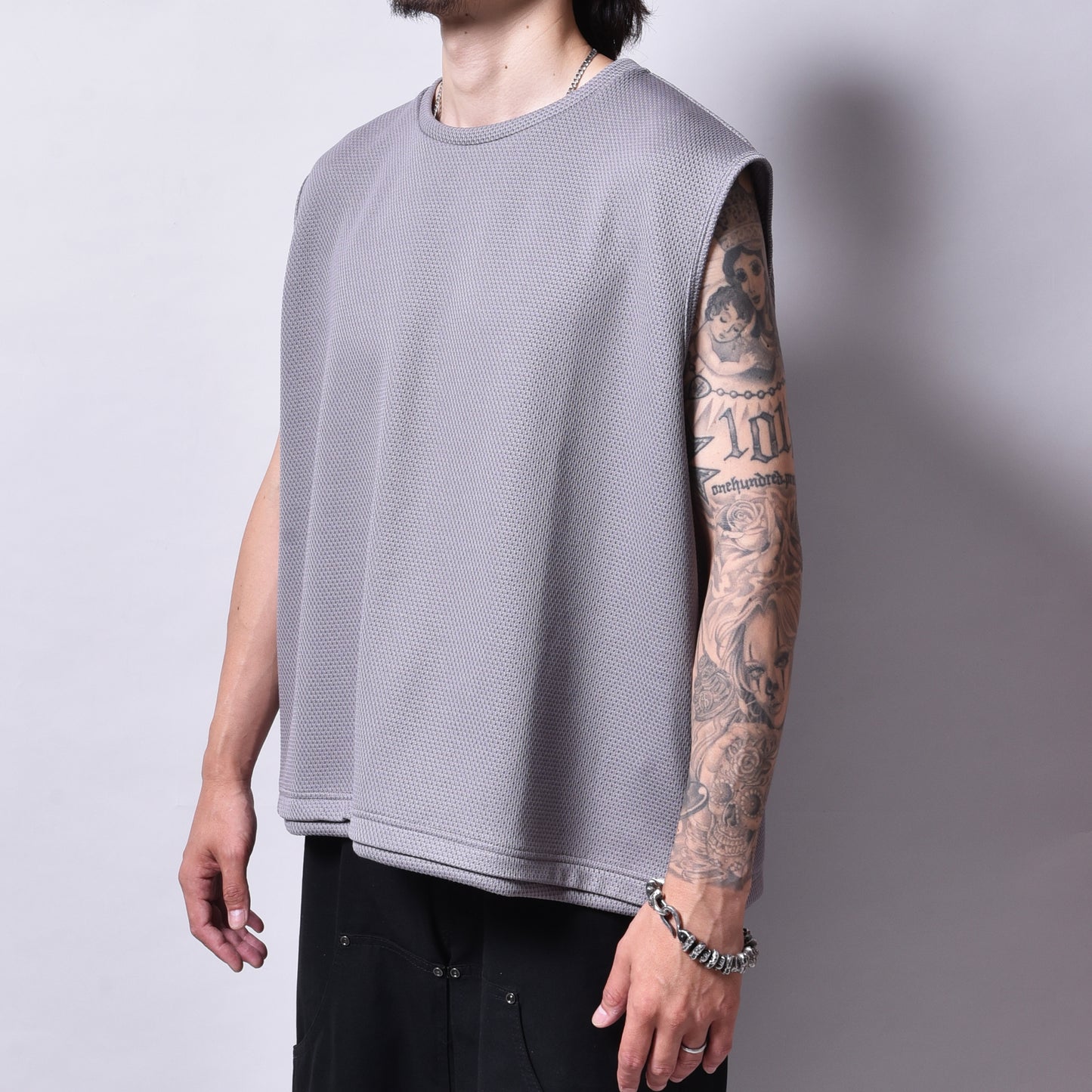 rin / Mesh No Sleeve Tee GREY