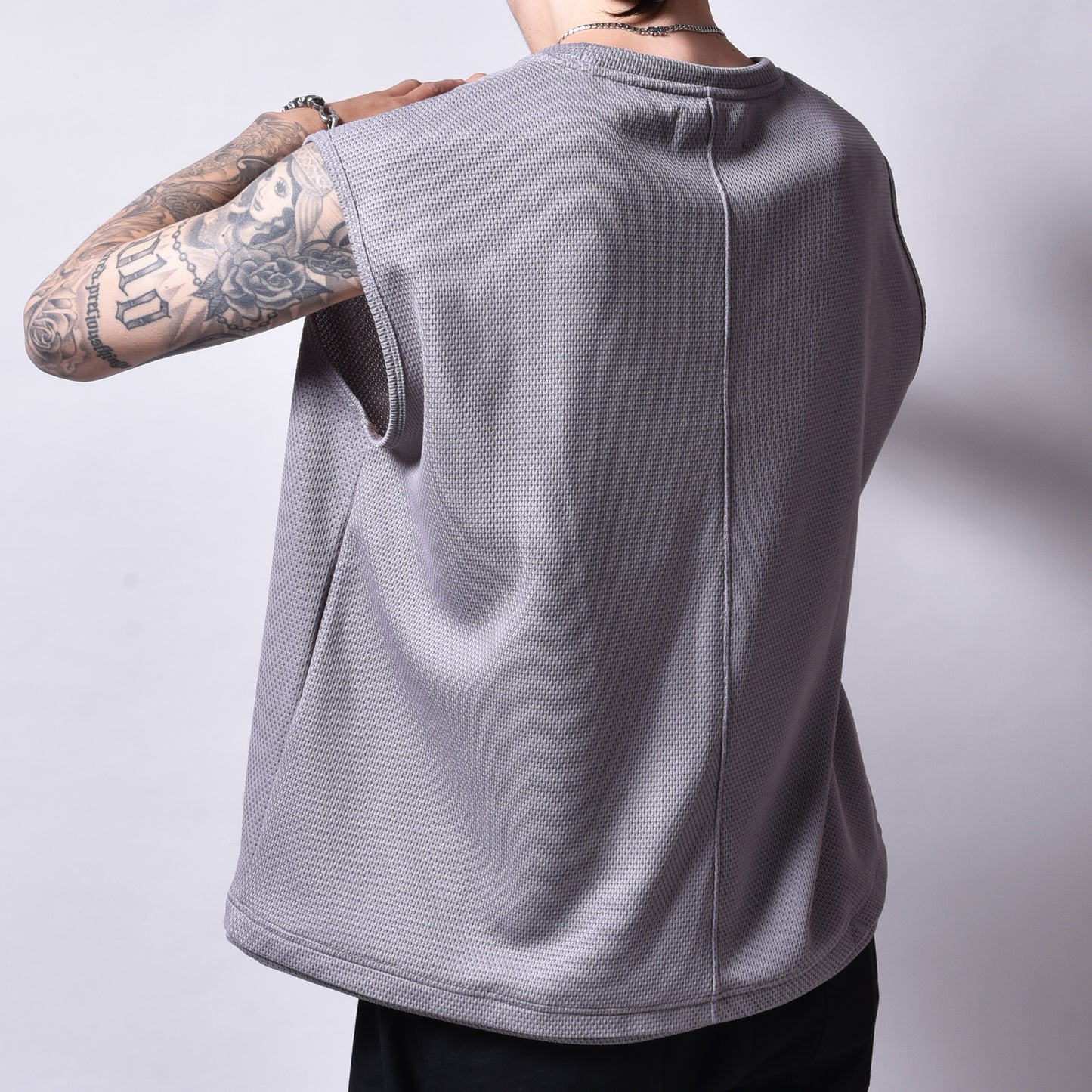 rin / Mesh No Sleeve Tee GREY