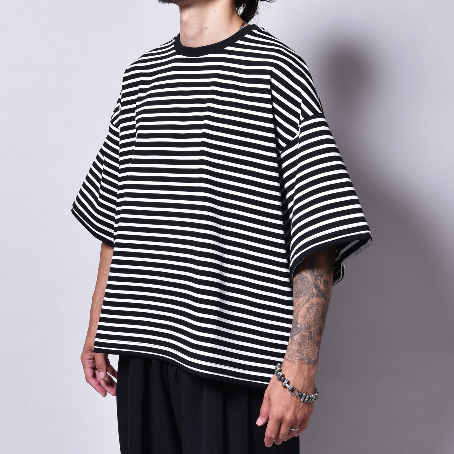 rin / Dolman Short S/S Tee BK WH