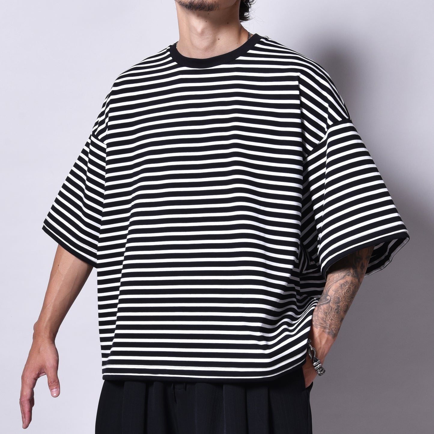 rin / Dolman Short S/S Tee BK WH