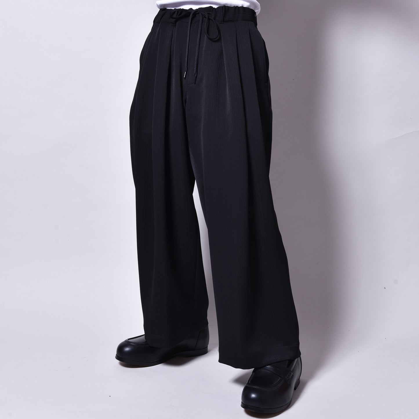 rin / 3Tuck Drape Slacks Pants BK