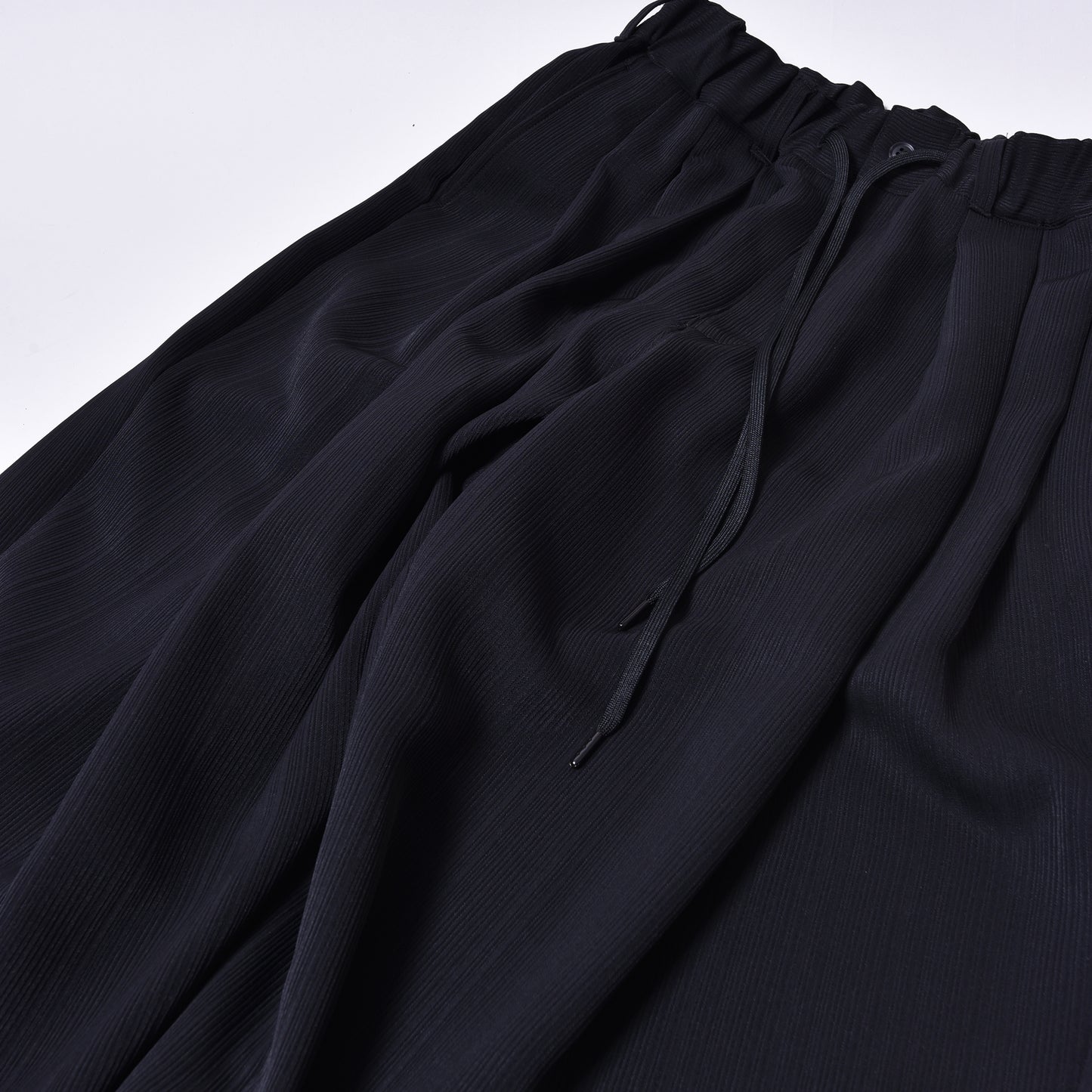rin / 3Tuck Drape Slacks Pants BK