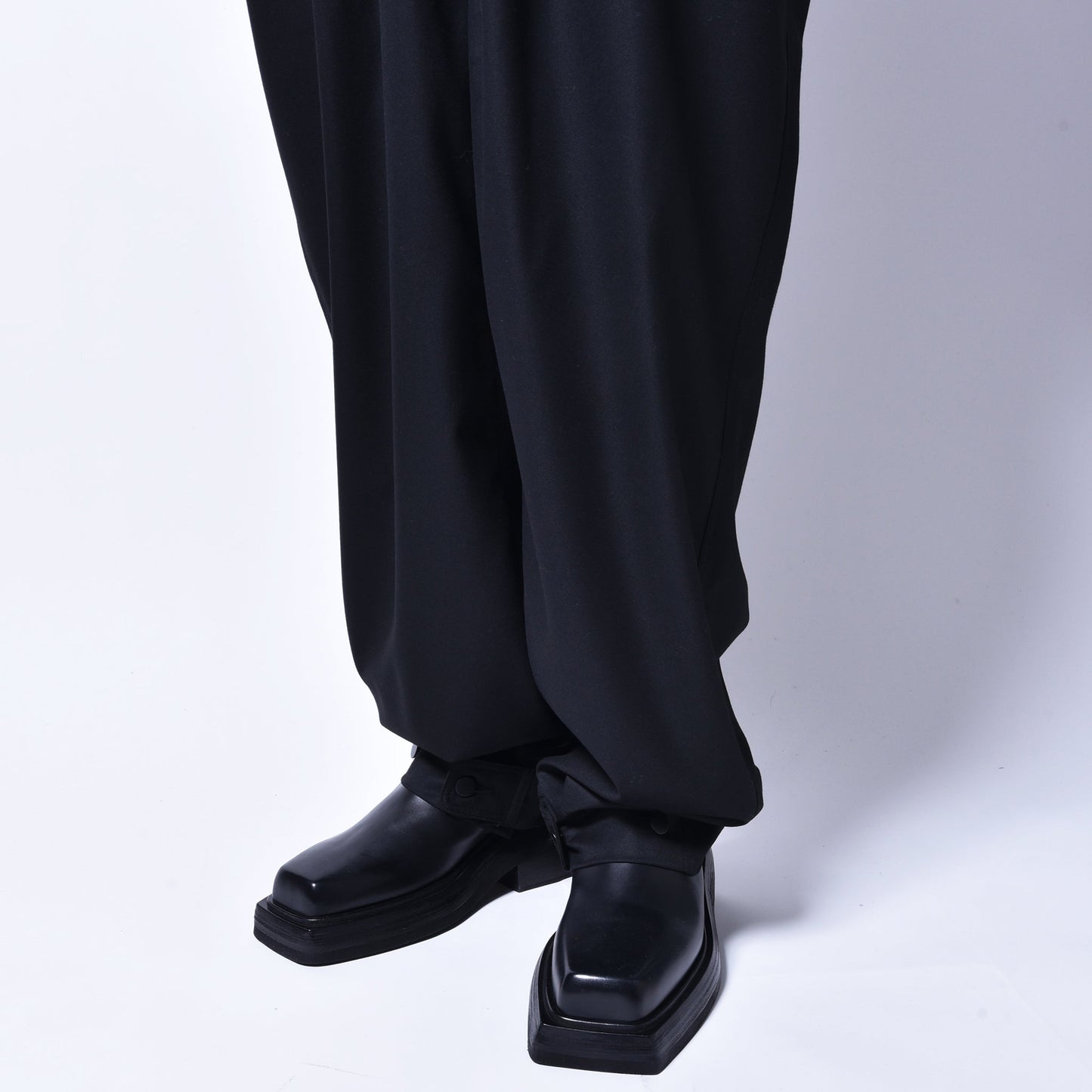 rin / Old Join Jumpsuit BK